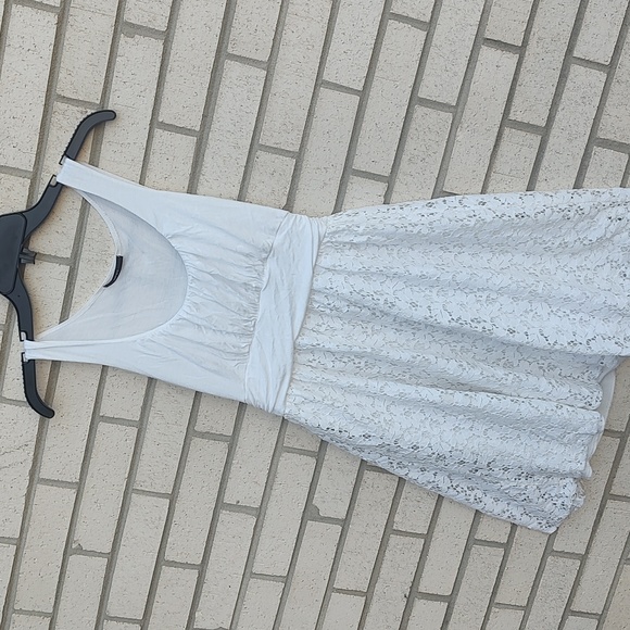 White Dress - Picture 3 of 11